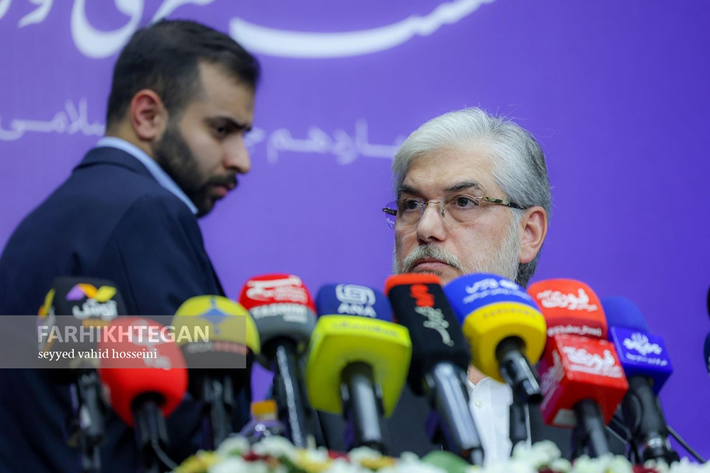 وزیر علوم: اگر جرم کسی ثابت شود و مجازات خود را تحمل کند میتواند ادامه تحصیل دهد