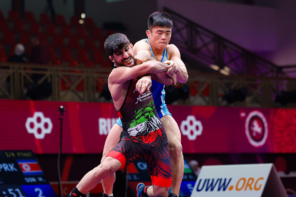 لحظه‌به‌لحظه با کشتی قهرمانی جهان