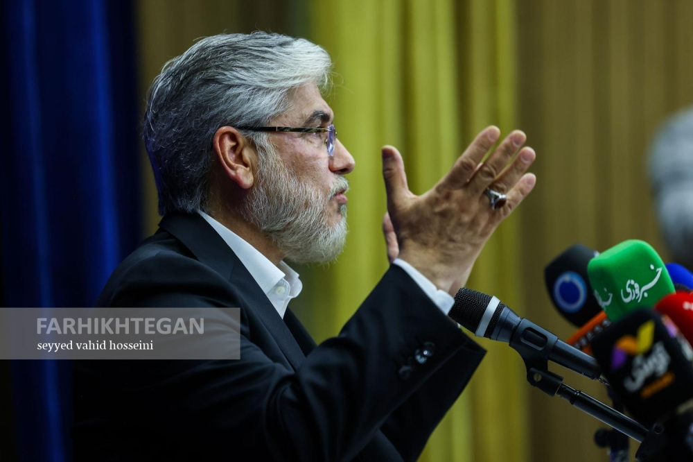 وزیر علوم: رقابت در رتبه‌بندی‌های علمی حیثیتی است