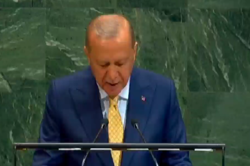 میکروفون اردوغان قطع شد