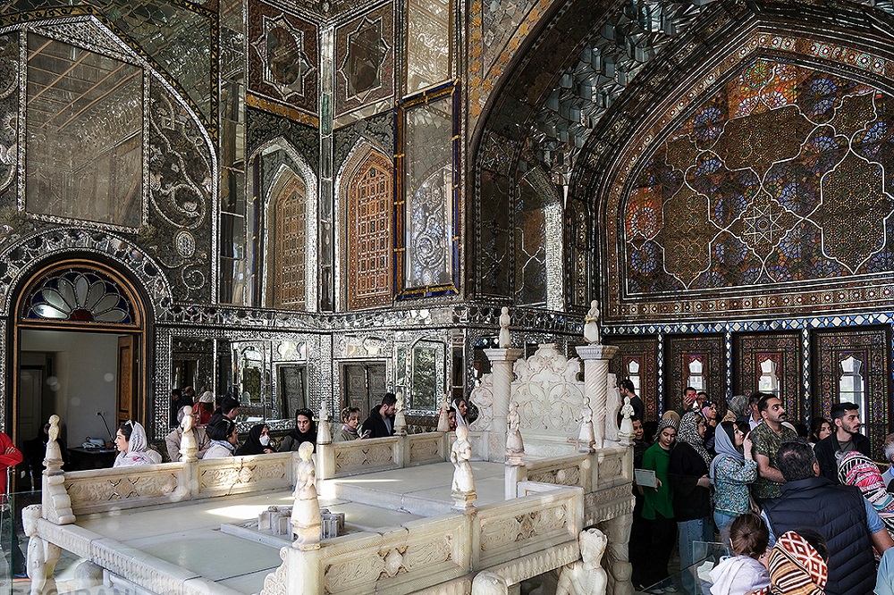 کاخ گلستان باز شد