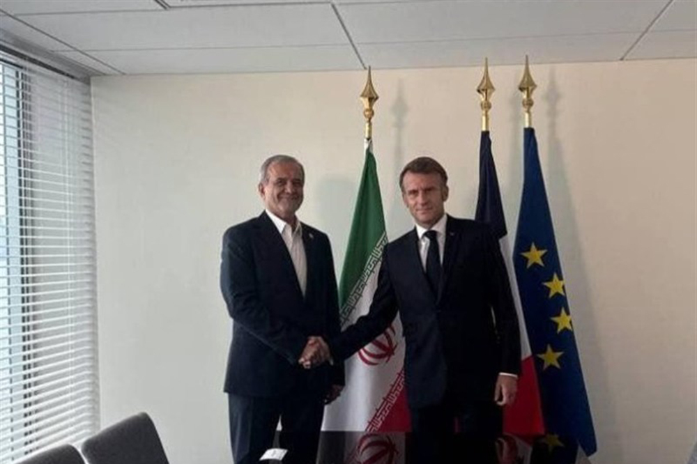 پزشکیان و مکرون دیدار کردند