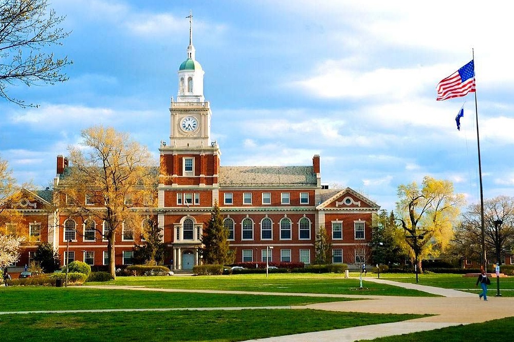 نصف رؤسای دانشگاه‌های آمریکا نگران کاهش بودجه‌های دولتی