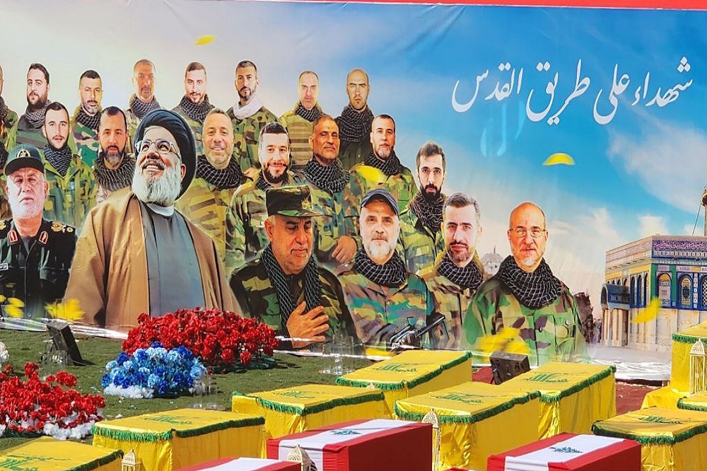 آماده‌سازی مراسم بزرگداشت شهید نصرالله