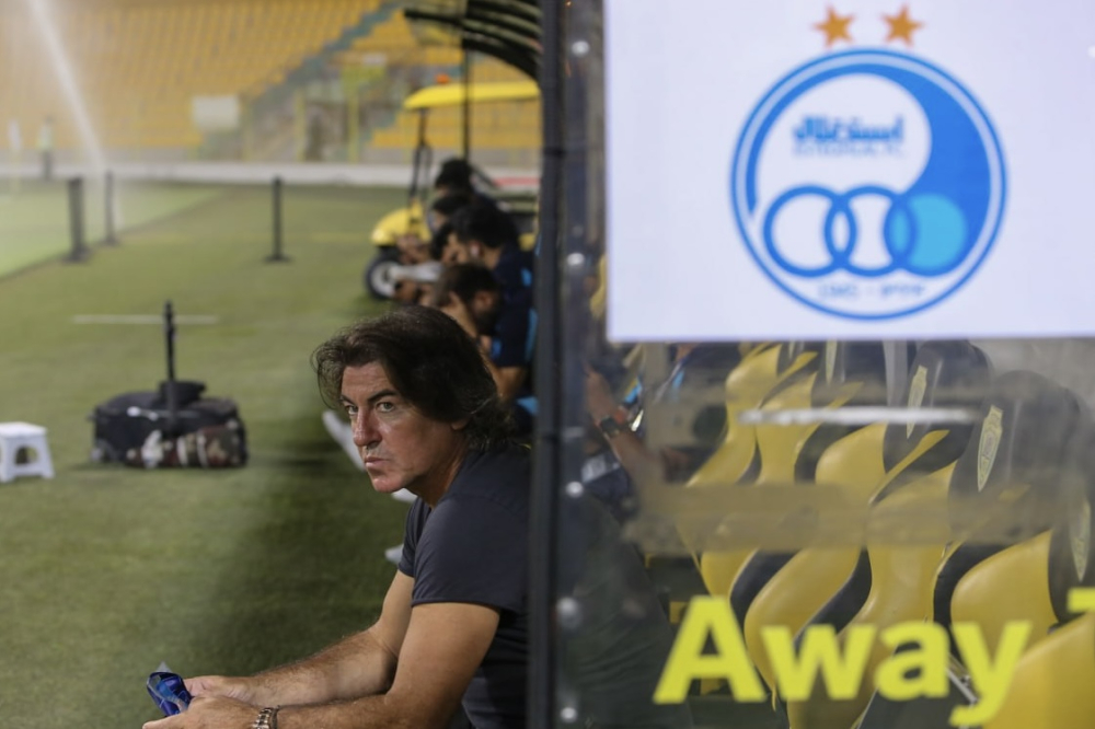 ساپینتو به ترکیب برنده دست نمیزند!