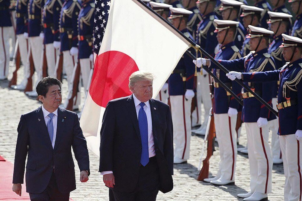 باج‌گیری ۹۰۰ میلیاردی ترامپ از ژاپن و کره