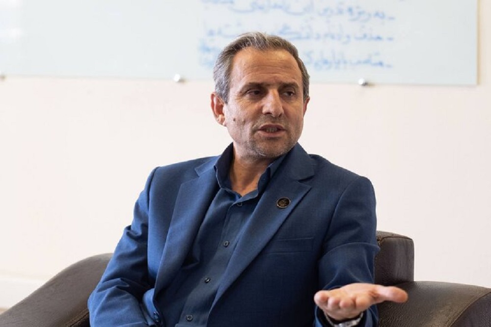 میدان دانشگاه؛ گفت‌وگو با علی‌باقر طاهری‌نیا