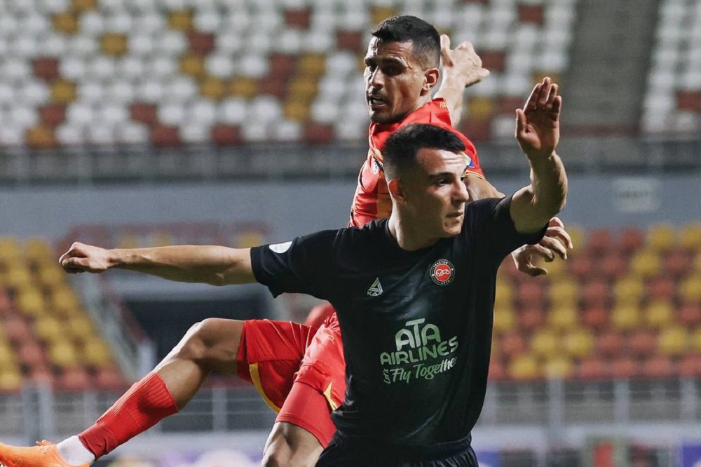 تراکتور با  ۶  پرسپولیسی‌ رویروی قرمزها