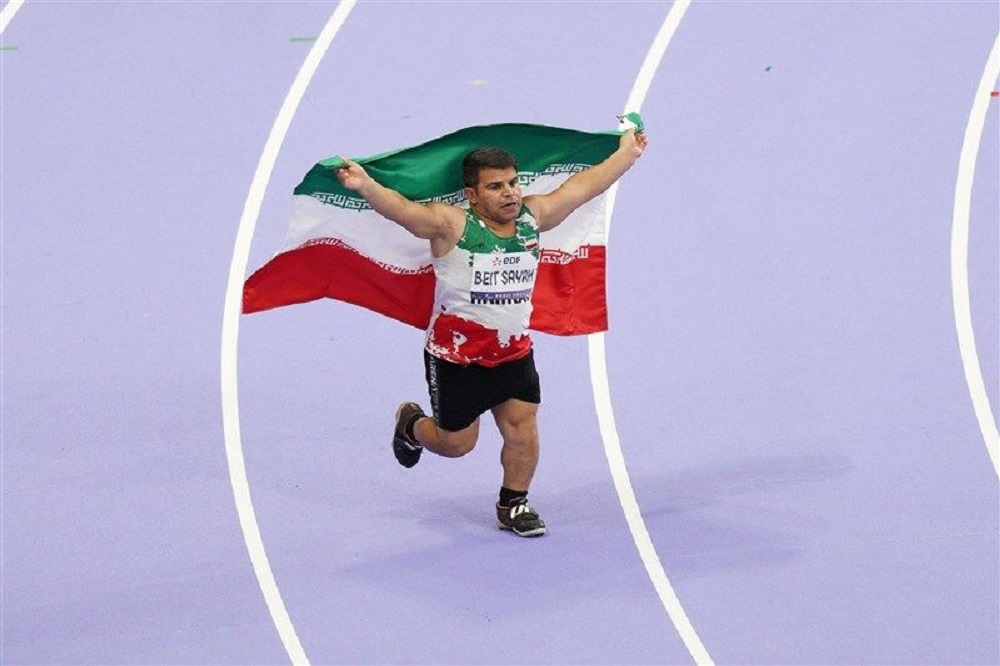 بیت سیاح طلسم را شکست و طلا گرفت