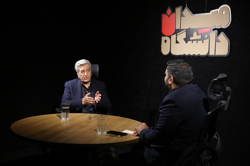 میدان دانشگاه؛ گفت‌وگو با جمشید صباغ‌زاده