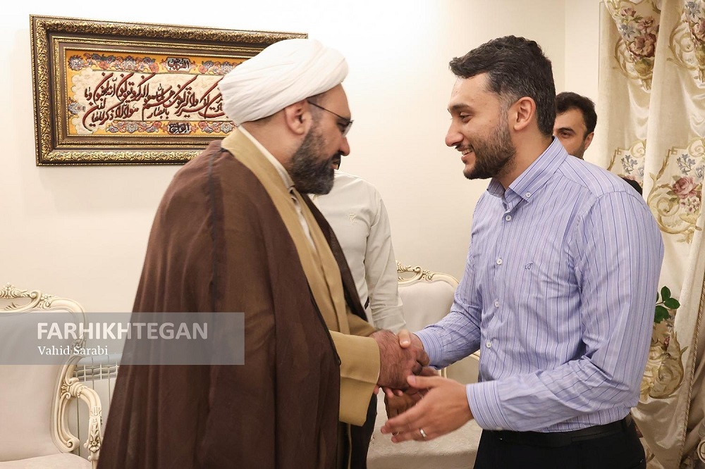 روایتی از دیدار دانشجویان نخبه با خانوادهٔ شهید طهرانچی