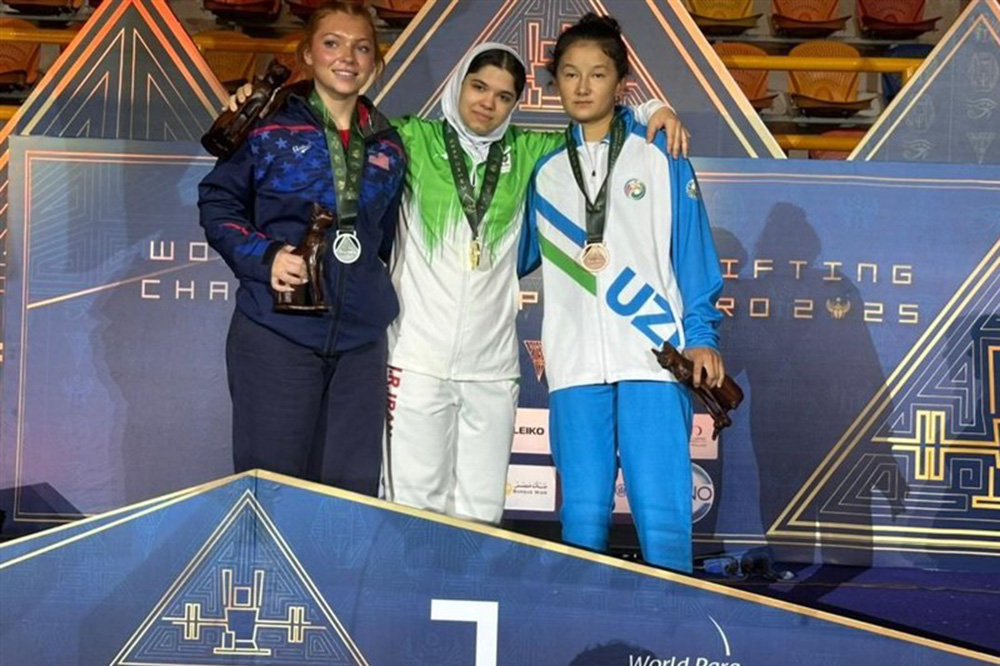 تاریخسازی دختر ایران در پاراوزنهبرداری جهان