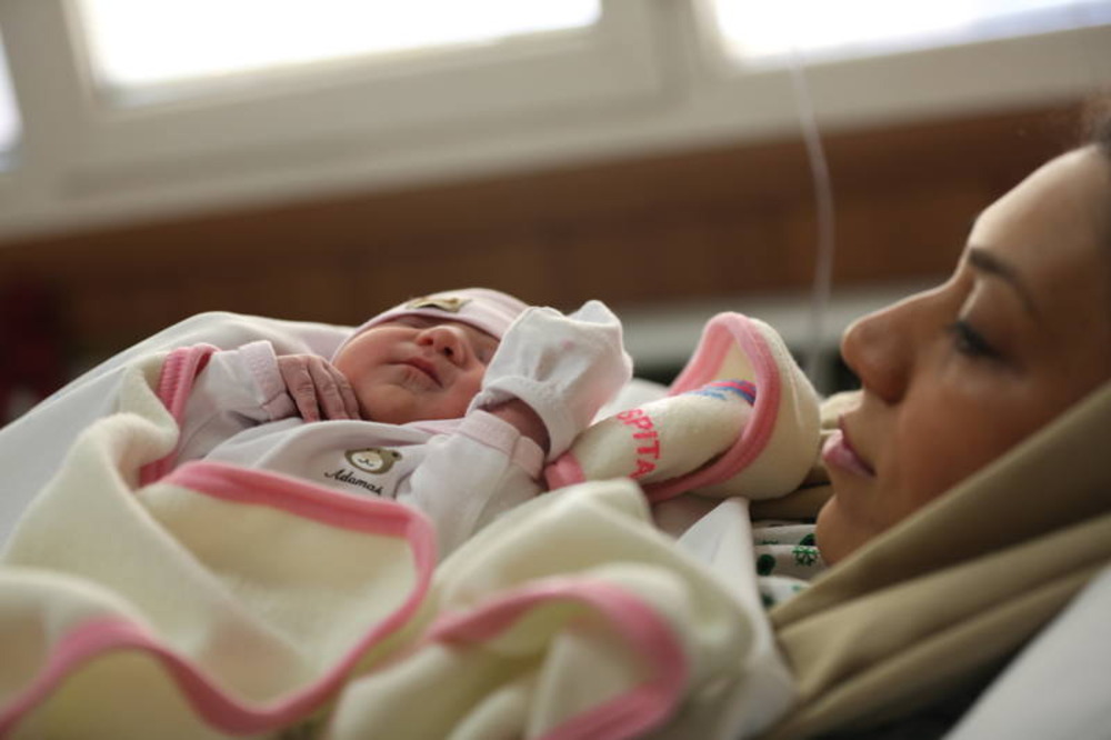 دولت حساب نوزادان را شارژ کرد