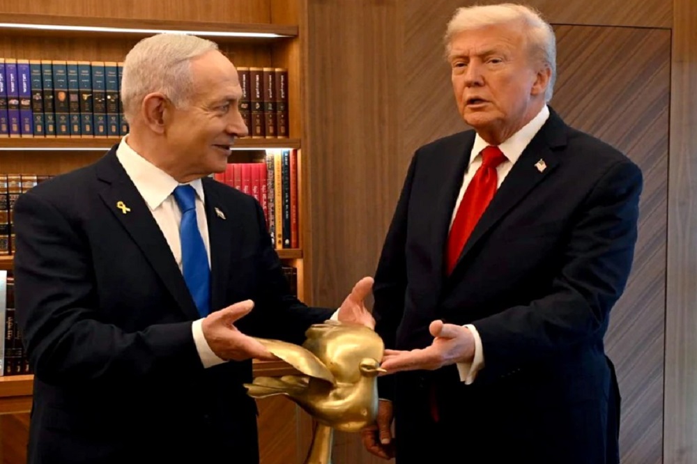 رنگ خون زدن به طلا به سبک نتانیاهو