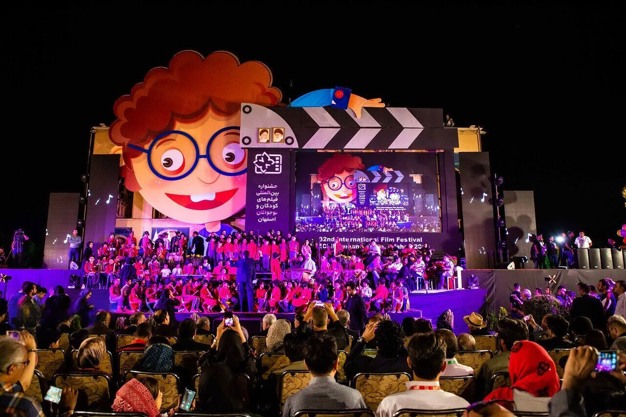 همه کودکان ایران را ببینیم