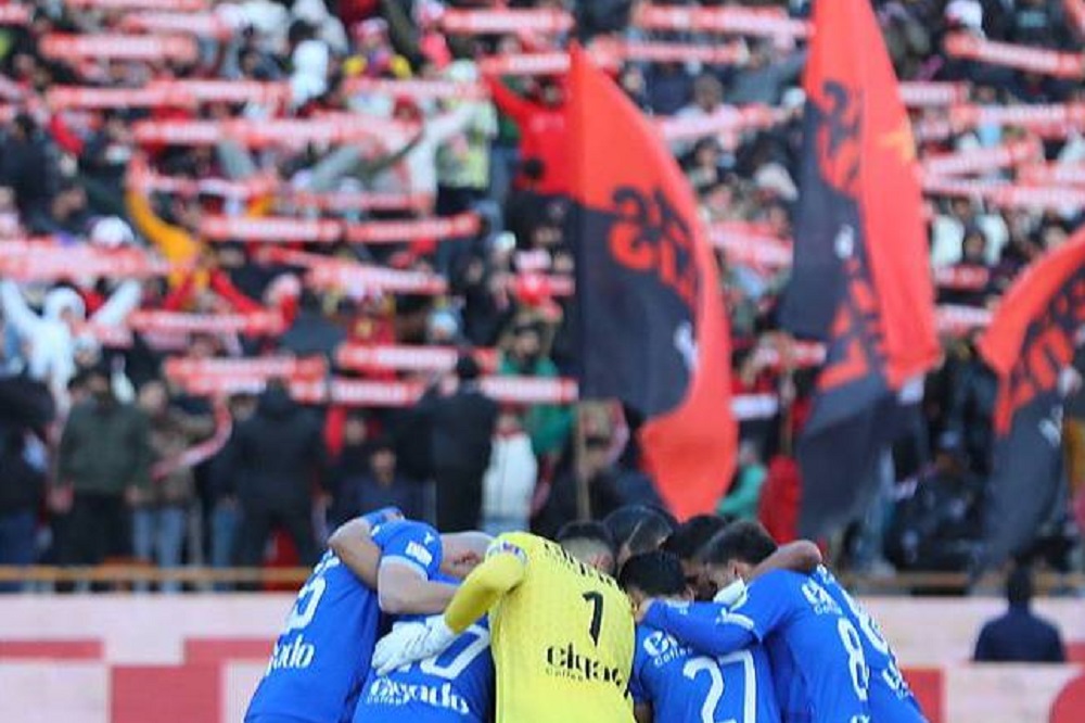 دیدار پرسپولیس - استقلال در شیراز!