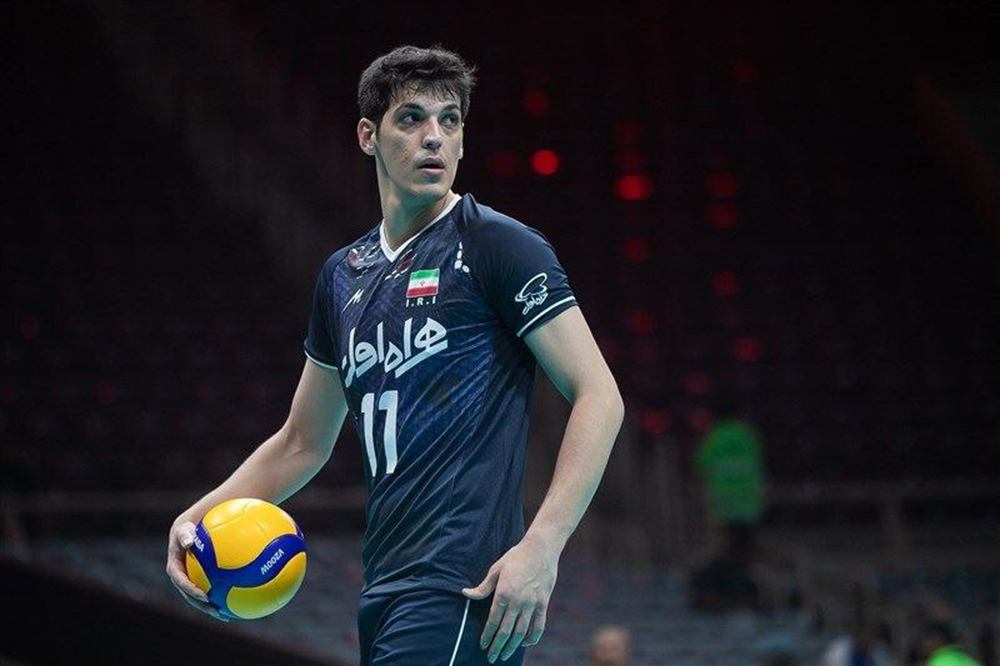 مردنِ عاشق نمیمیراندش...