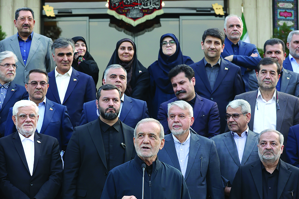 چه کسی از قطار دولت پیاده میشود؟