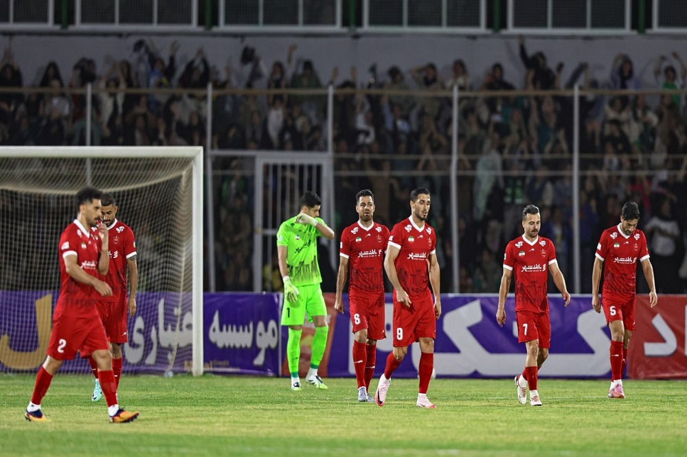 خیبر سی‌وچهارمین تیم پیروز مقابل پرسپولیس