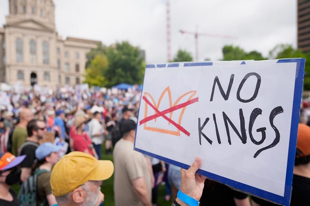 چرا آمریکاییها پادشاه نمیخواهند؟