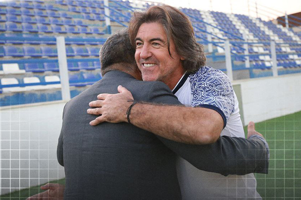 تاجرنیا: با وجود توصیه به ترک ایران، ساپینتو کنار استقلال ماند