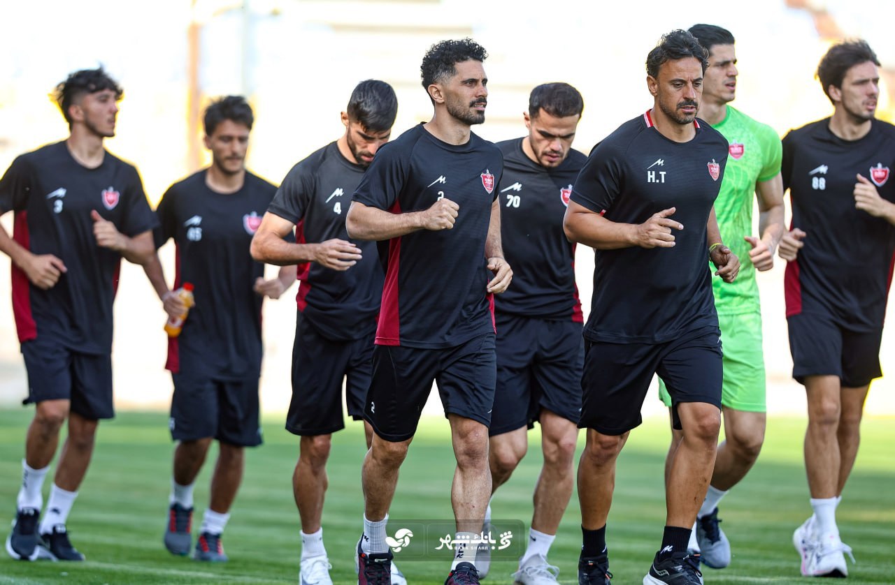 پالایش نفت حریف پرسپولیس به جای تراکتور