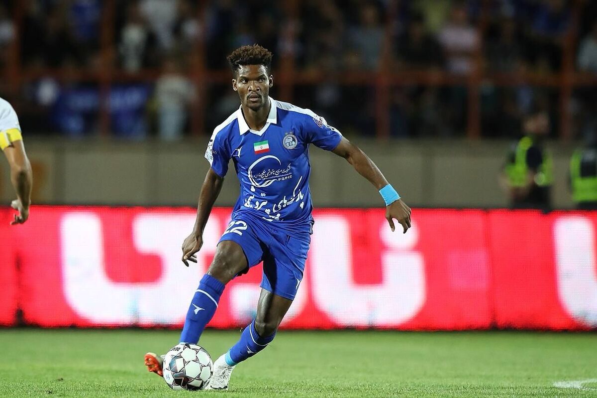 باشگاه استقلال: قرارداد اندونگ مطابق ضوابط قانونی تمدید شده است