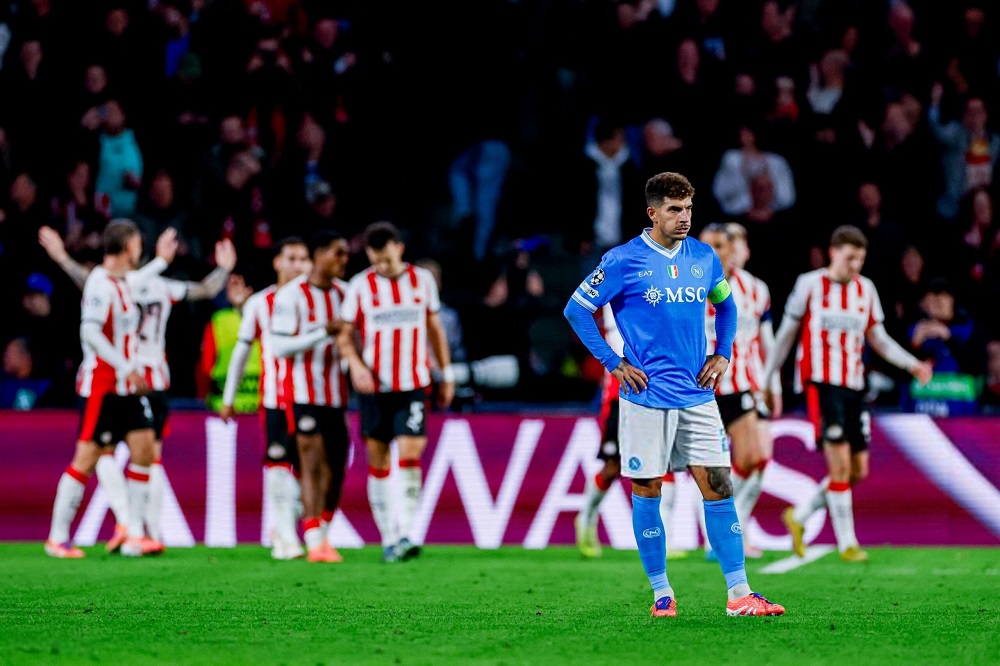 سلاخی قهرمان ایتالیا توسط آیندهوون