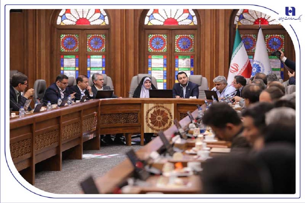 بانک صادرات ایران با روشهای نوین تأمین مالی، گره تولید را باز میکند