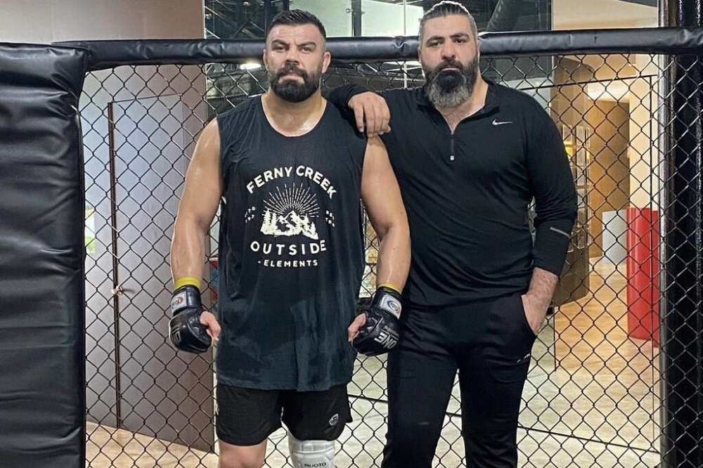 علی‌اکبری خیلی مایه گذاشت اما از او راضی نیستم