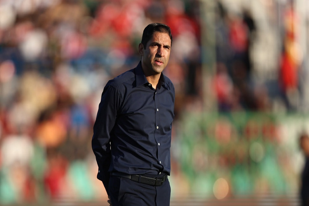 از ۳ نیمکت متزلزل فقط یکی آسیب دید