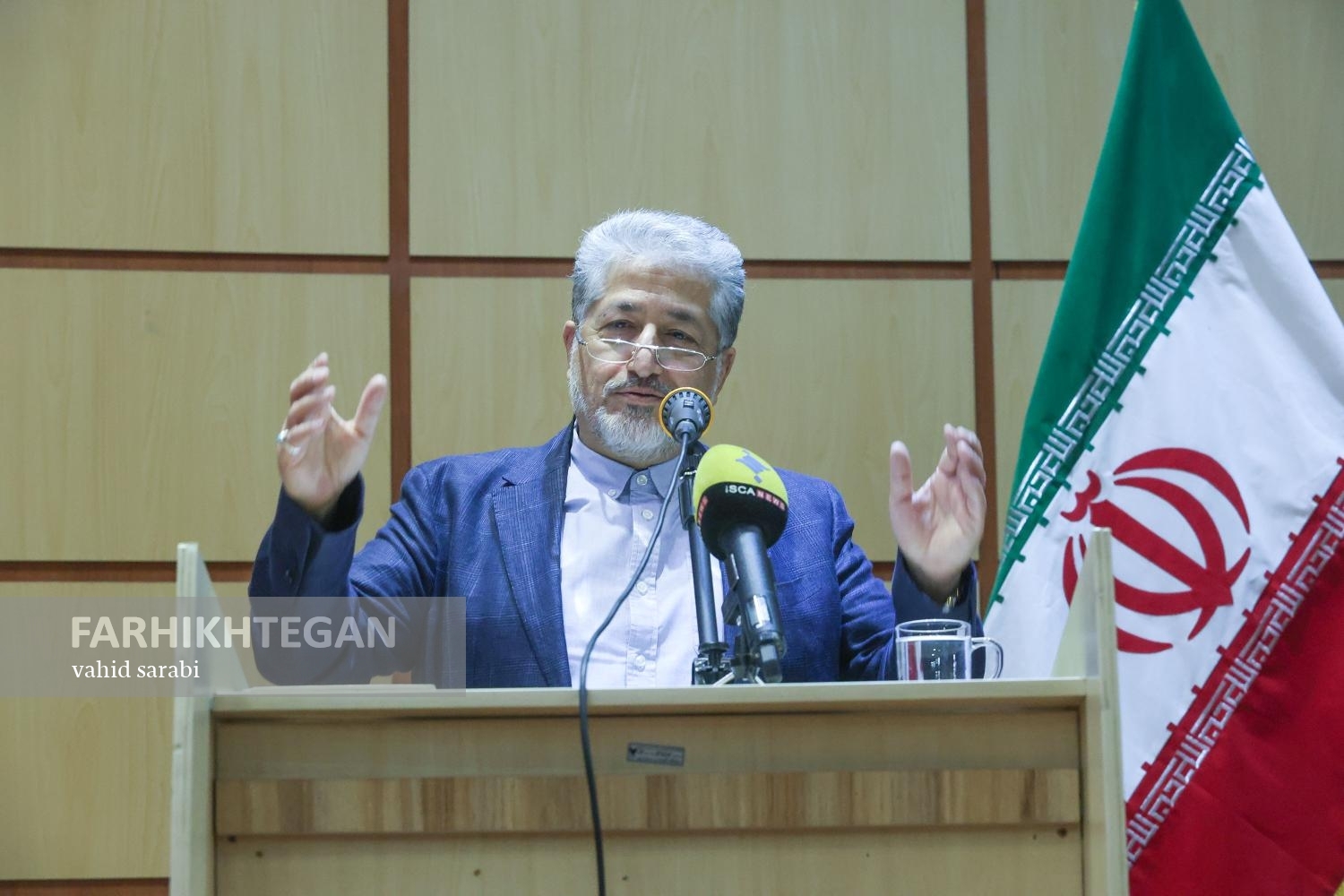 مراسم استقبال از نو دانشجویان واحد تهران مرکزی دانشگاه آزاد