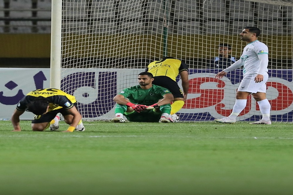 پیکان همچنان در شوک مصدومیت کسری