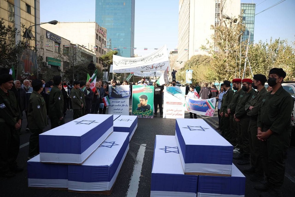 تصاویری از بزرگداشت روز ۱۳ آبان در تهران