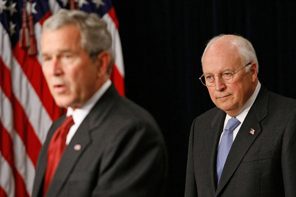 جمهوری اسلامی ماند، دیک چِیْنی هم رفت