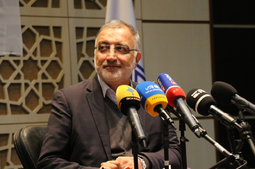 زاکانی: آمریکا جانی است اما حریف ما نمیشود