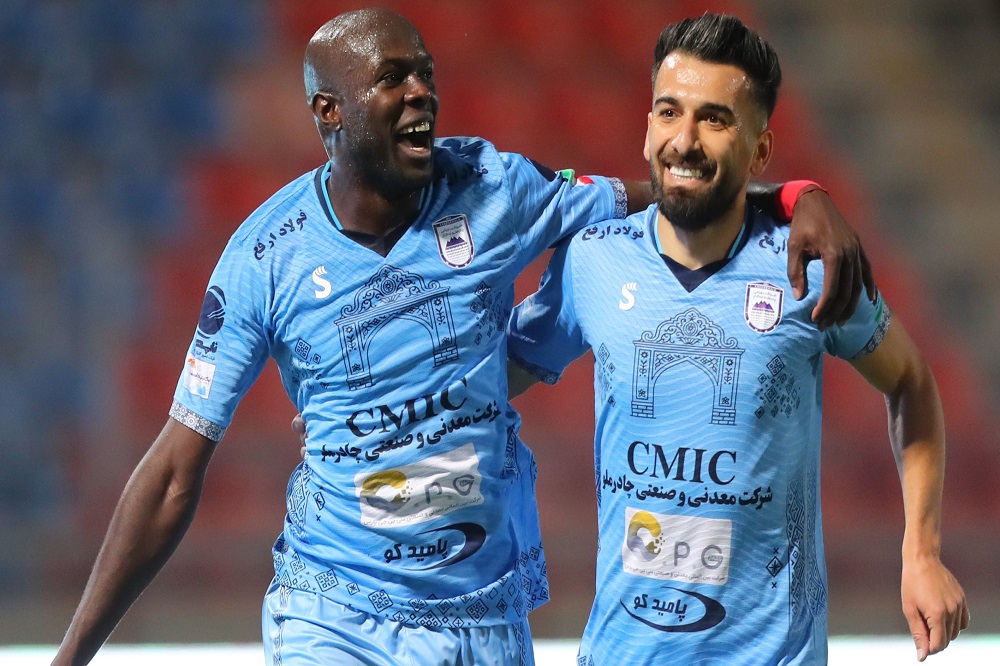 رنی بوبو: باز هم هواداران فوتبال را شگفت‌زده می‌کنم