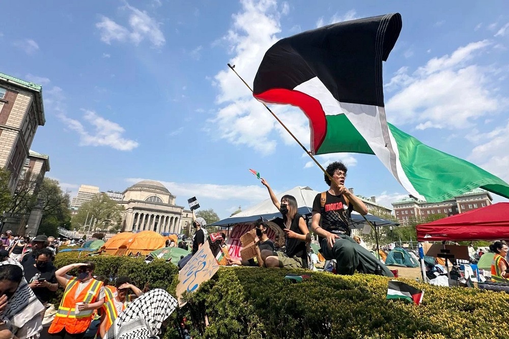 جریان راست افراطی با ایده‌های ضد آپارتاید چه می‌کند؟