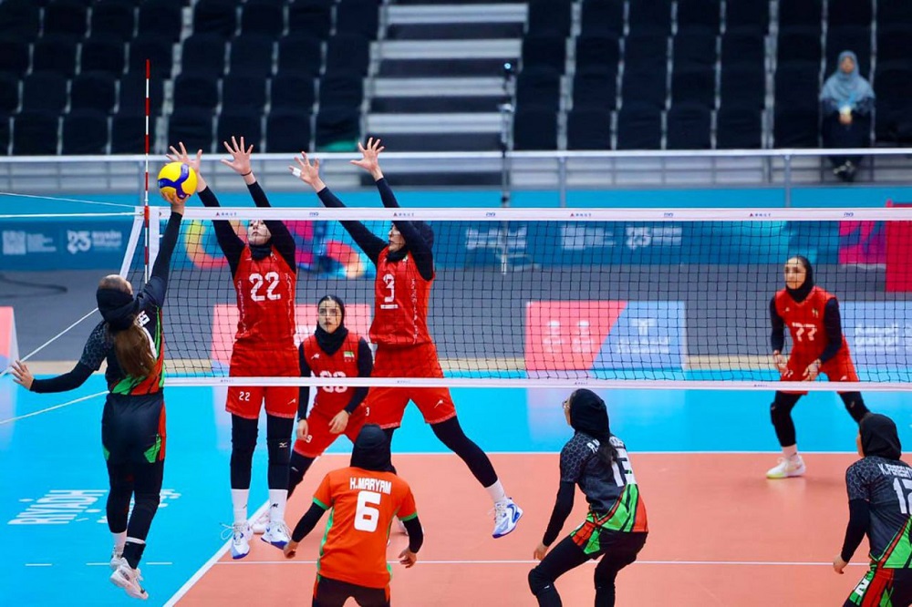 نخستین پیروزی تیم والیبال زنان در ریاض
