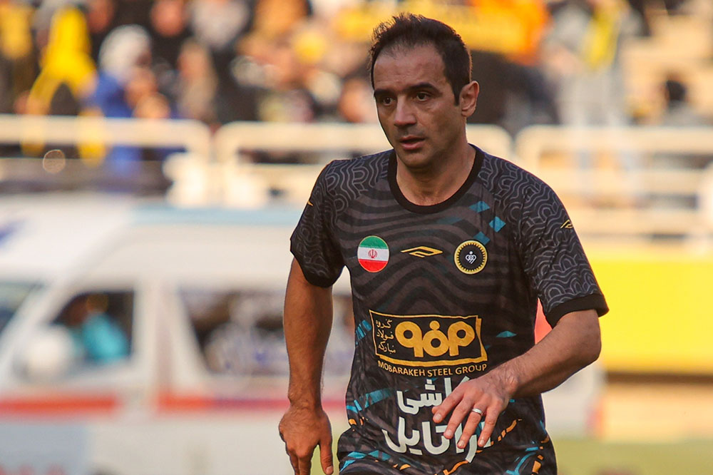 جمشیدیان: نیم فصل تیم را تقویت میکنیم