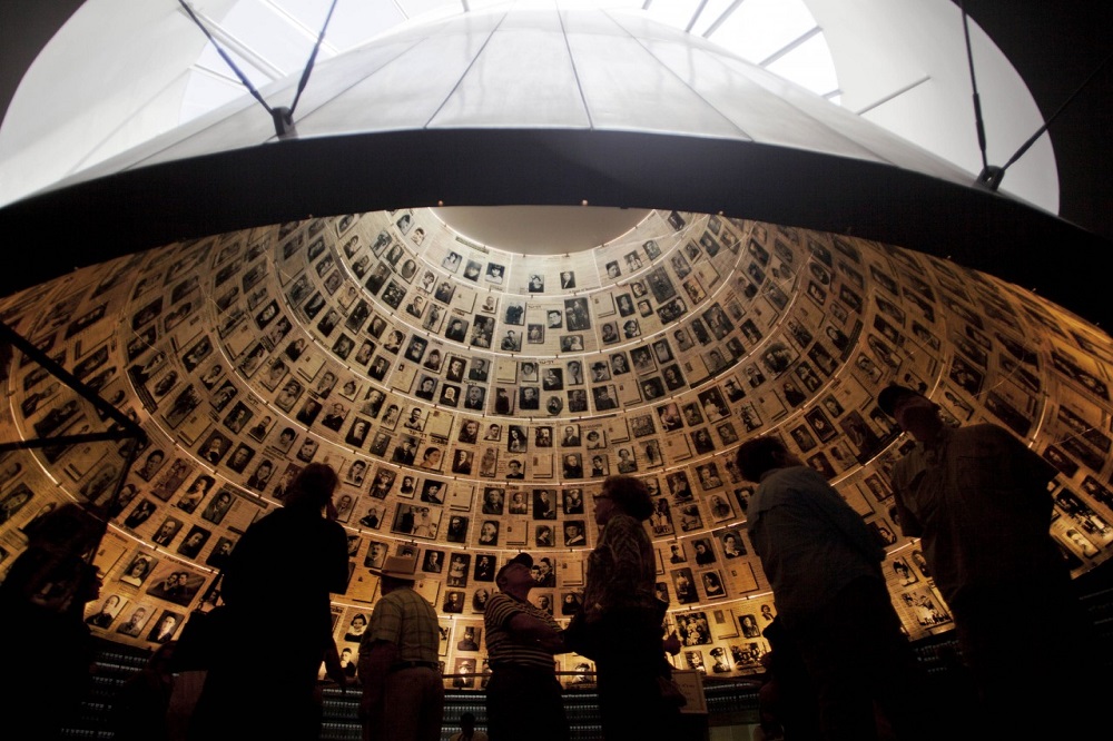 اهداف و برنامه‌های مؤسسه یاد واشم چیست؟