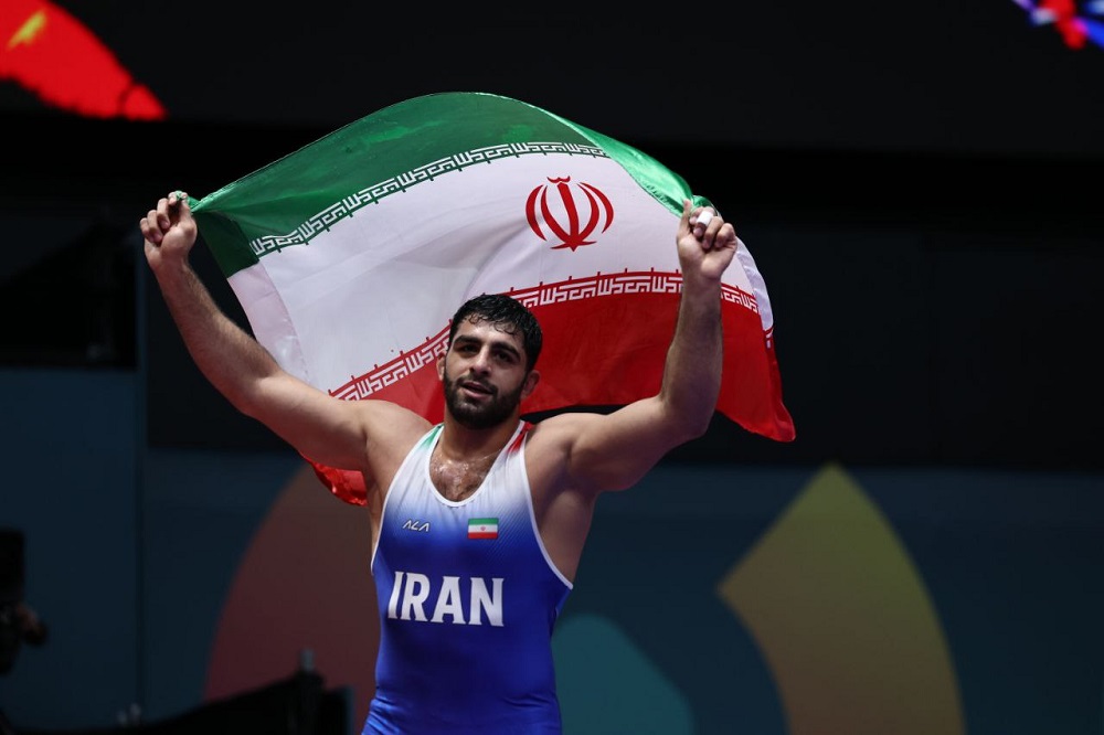 قهرمانی قابل پیشبینی ساروی