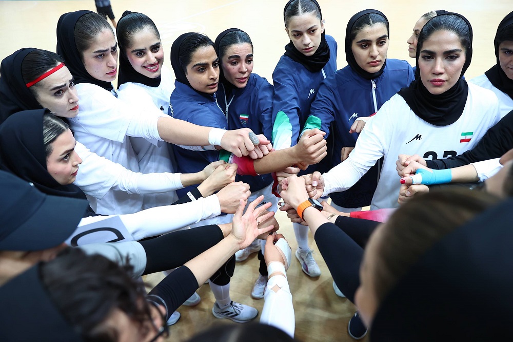 برنز تاریخی دختران هندبالیست در ریاض