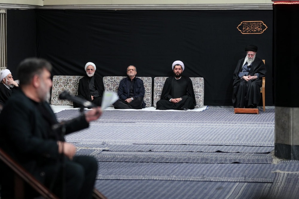 برگزاری مراسم عزاداری ایام شهادت حضرت فاطمه با حضور رهبر انقلاب