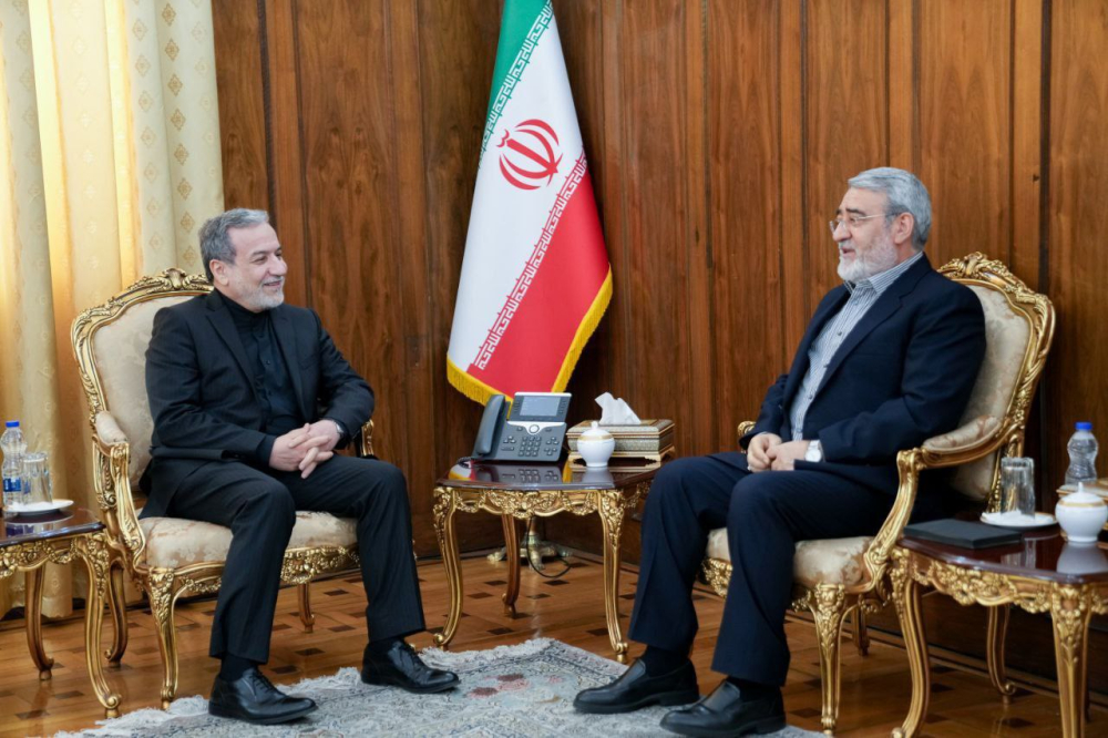 دیدار سفیر ایران در چین با عراقچی