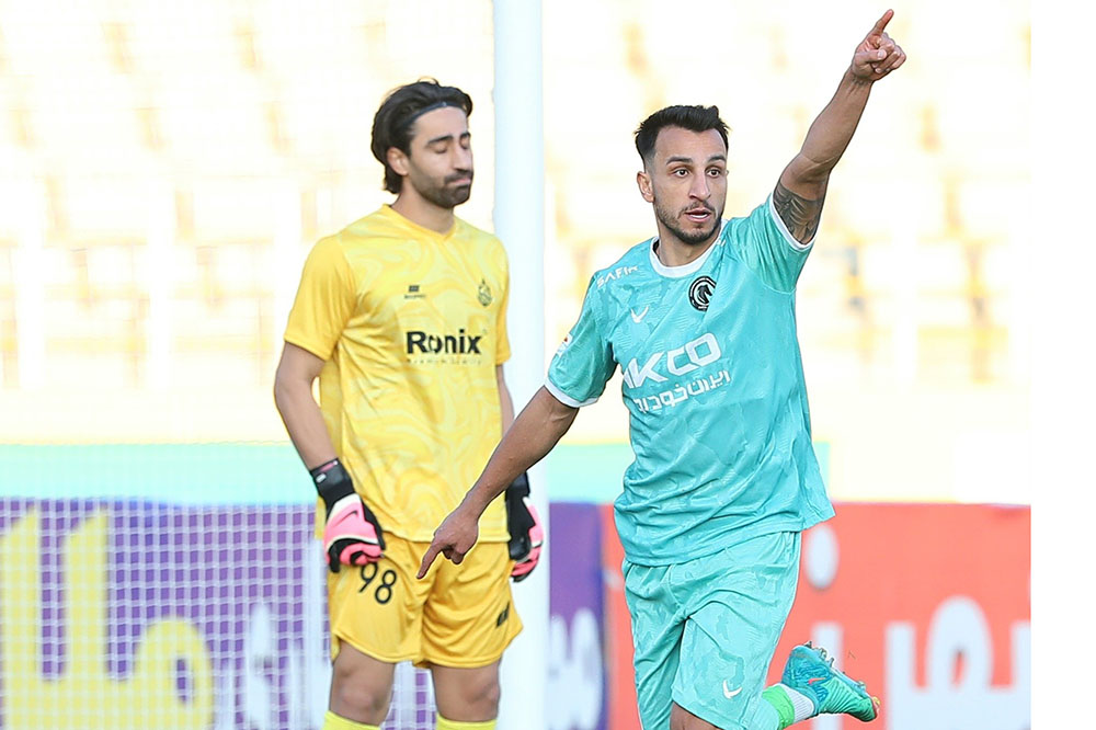 آشتی پیکان با برد بعد از ۱۰ هفته