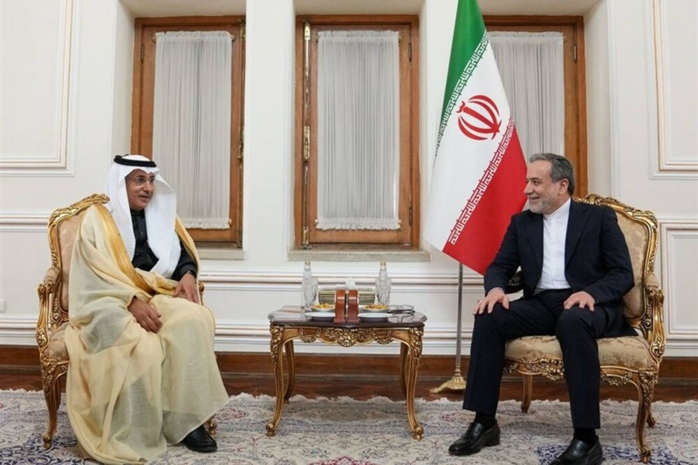 دیدار معاون وزیر خارجه عربستان با عراقچی