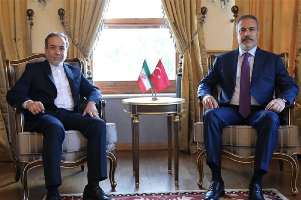 عراقچی: ایران و ترکیه در مسیر صلح پایدار منطقهای هستند