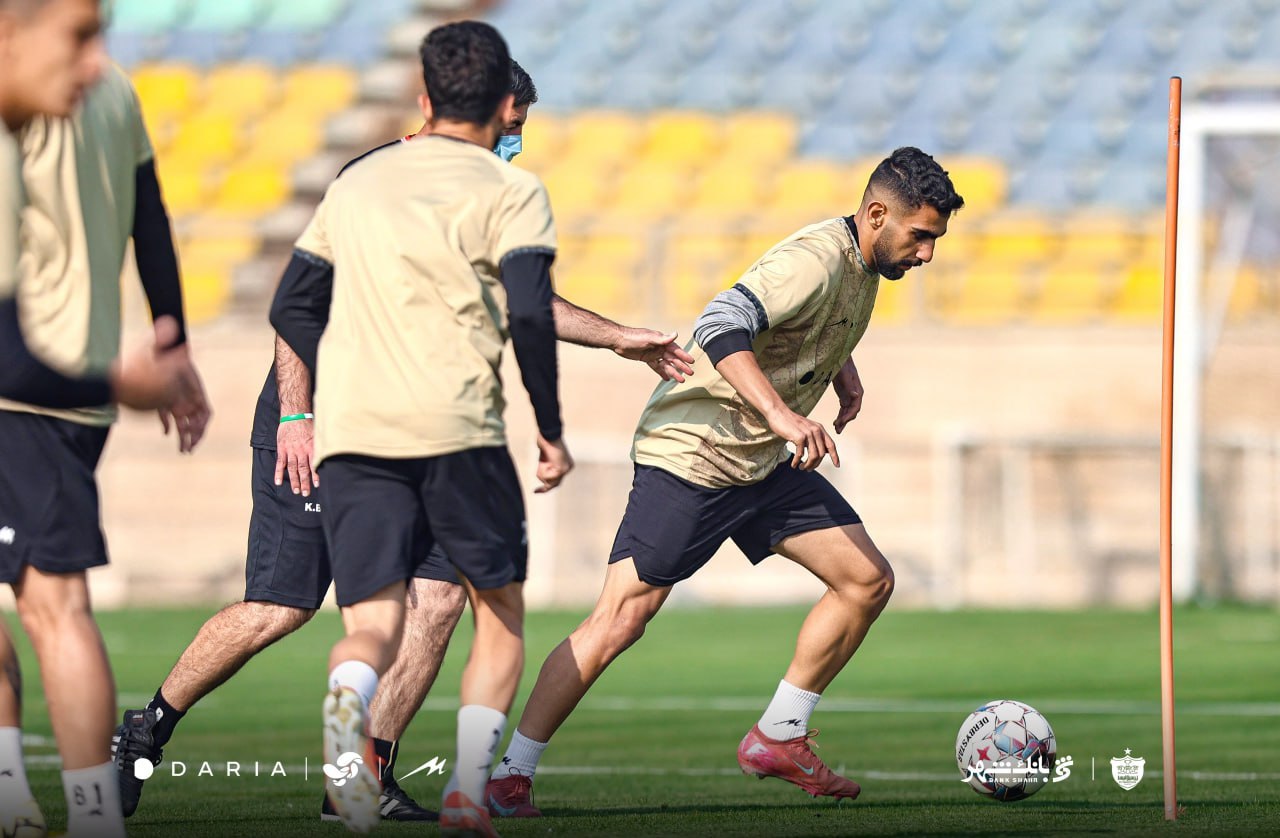 بازیکنان تازه وارد در تمرین سرخپوشان