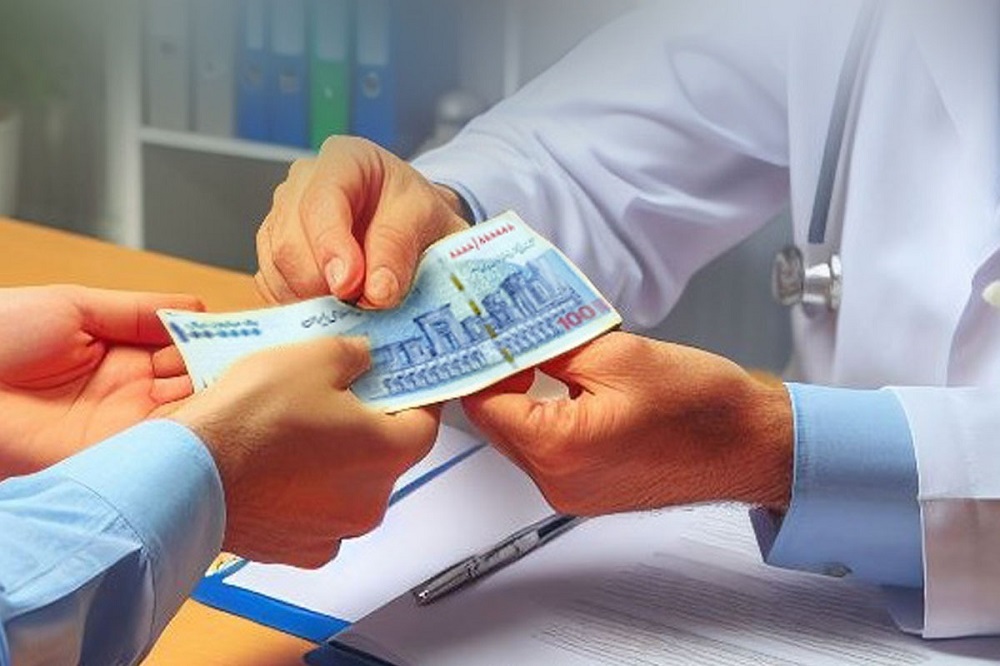 وزارت بهداشت شائبه زیرمیزی معاون وزیر را رد نکرد!